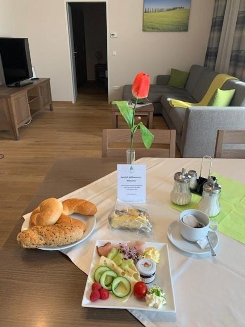 Lanzenkirchen Mattone Aparthotel المظهر الخارجي الصورة