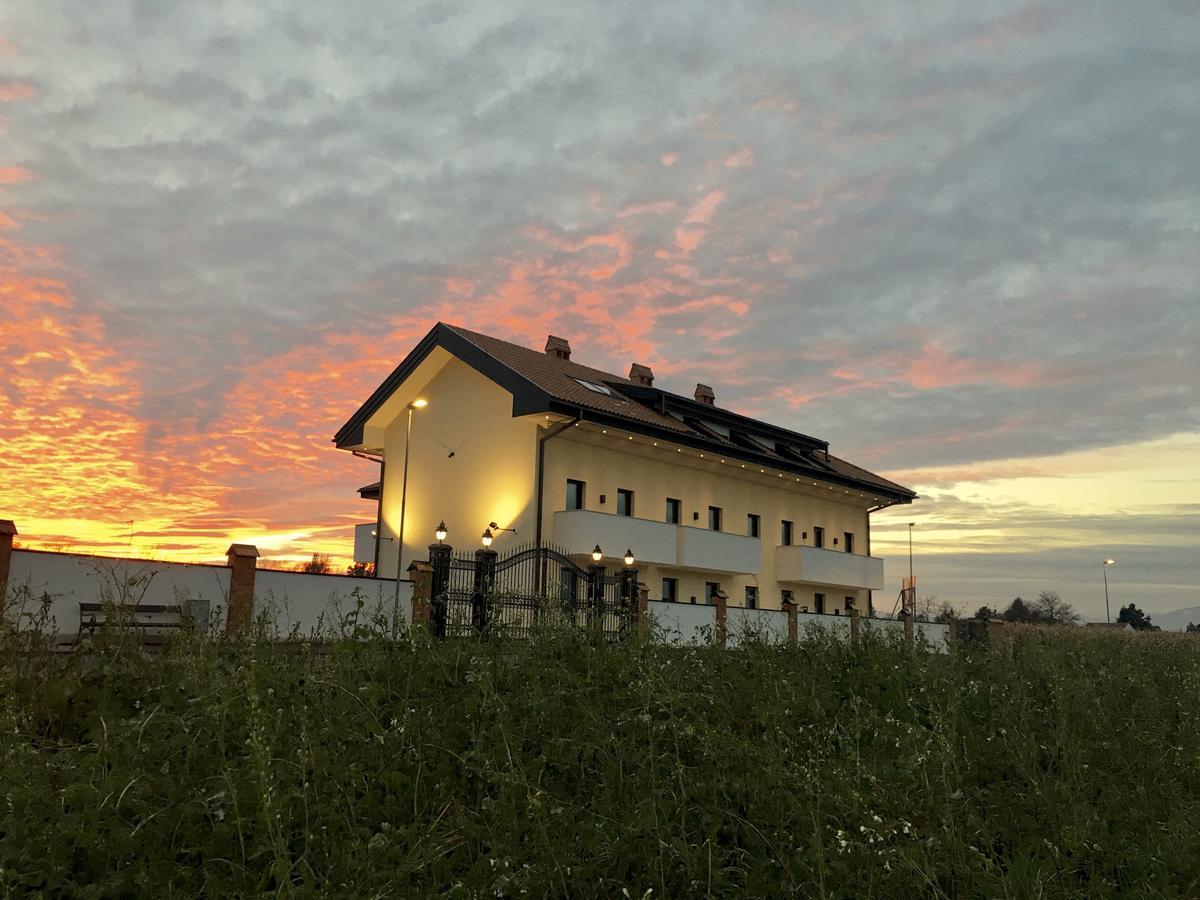 Lanzenkirchen Mattone Aparthotel المظهر الخارجي الصورة