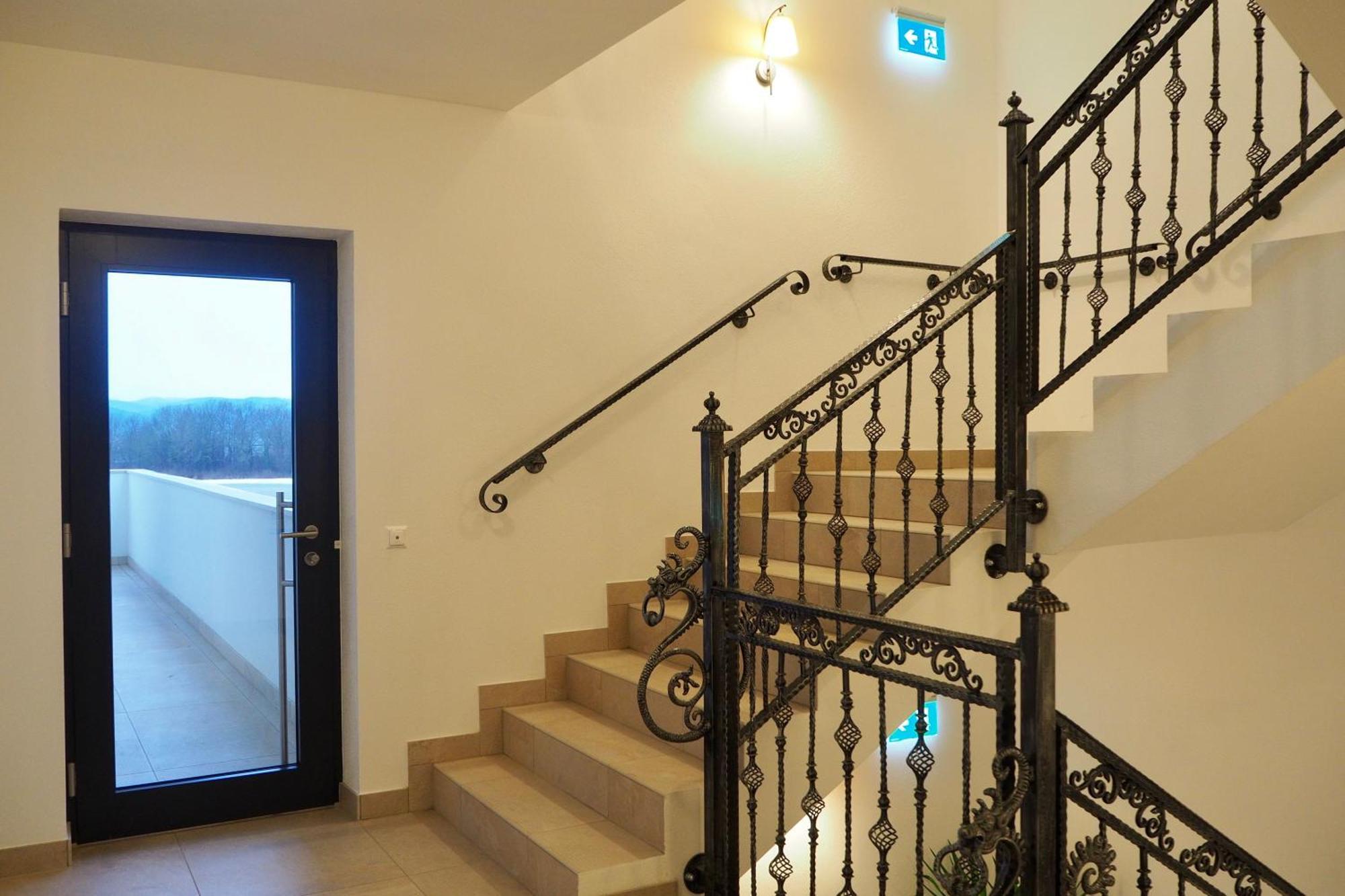 Lanzenkirchen Mattone Aparthotel المظهر الخارجي الصورة